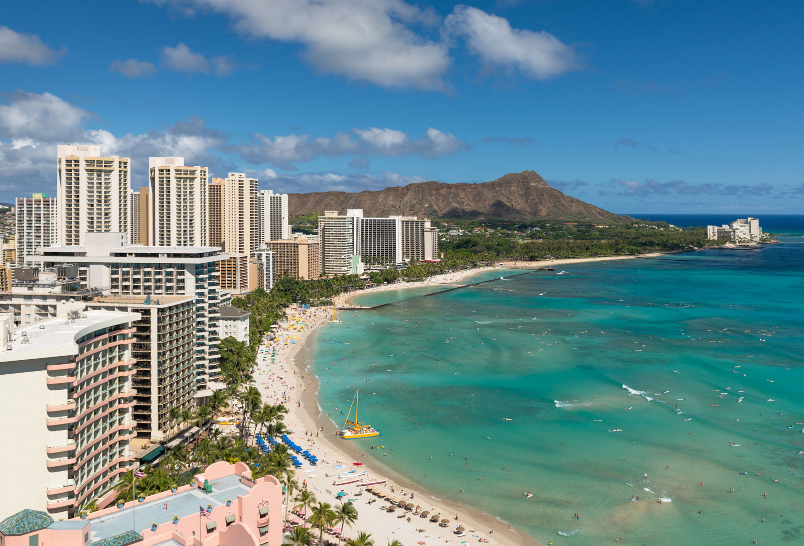 Waikiki Beach - Honolulu, Hawaii