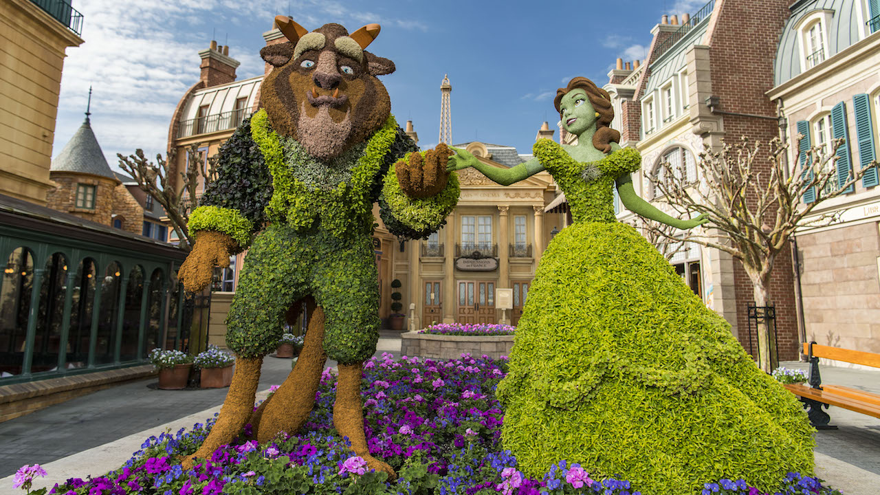 Beauty and the Beast Topiaries - Epcot International Flower & Garden Festival - Potato Cheddar Biscuits with Salmon Tartare